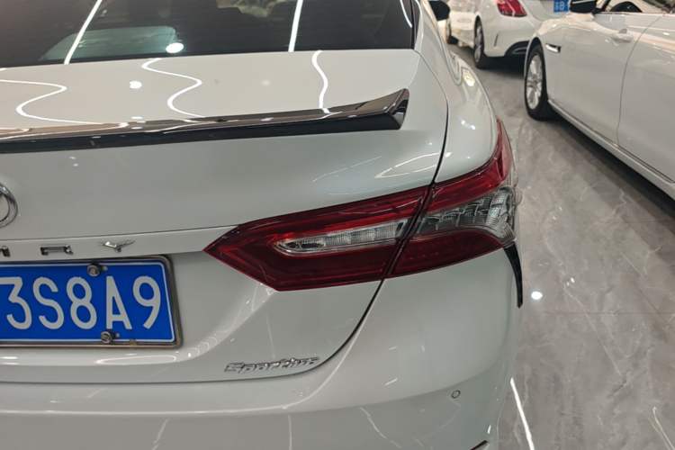 Used Toyota Camry 2019 Revised Version 2.5S Fēngshàng Edition Exterior 3