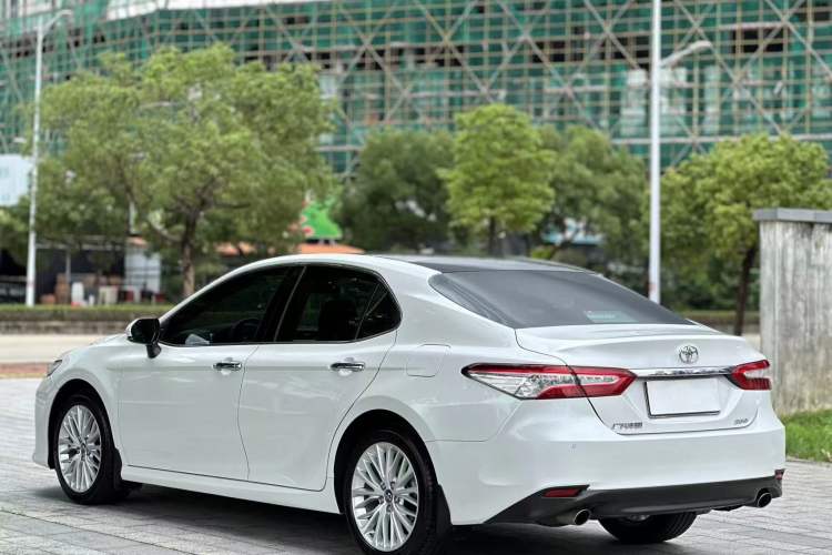 Used Toyota Camry 2019 2.5G Luxury Edition China VI Standard Exterior 3