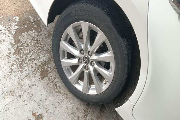 Used Toyota Camry 2019 2.0G Luxury Edition China VI Standard Exterior 3