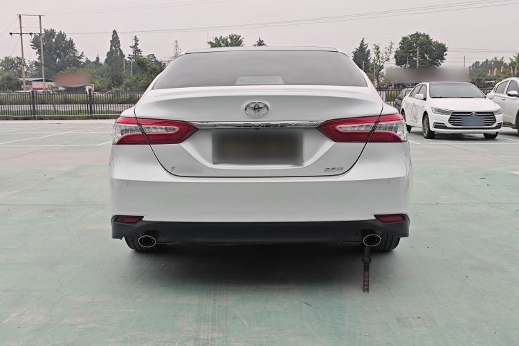 Used Toyota Camry 2019 Revised Version 2.5G Luxury Edition Exterior 4