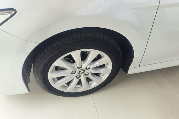 Used Toyota Camry 2019 2.0G Luxury Edition China VI Standard Exterior 4
