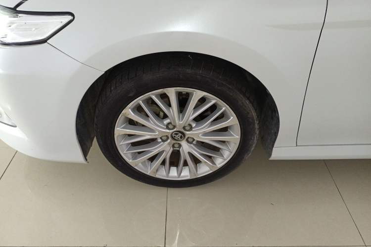 Used Toyota Camry 2019 Revised Version 2.5G Luxury Edition Exterior 4
