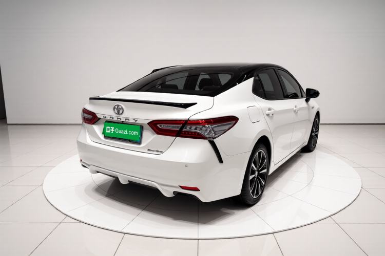 Used Toyota Camry 2019 2.0S FENGSHANG Version China VI Standard Exterior 4