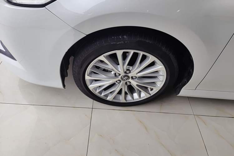 Used Toyota Camry 2019 2.5G Luxury Edition China VI Standard Exterior 4