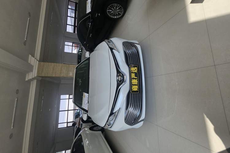 Used Toyota Camry 2019 2.0G Luxury Edition China V Standard Exterior 4