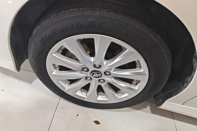 Used Toyota Camry 2019 2.0G Luxury Edition China VI Standard Exterior 4