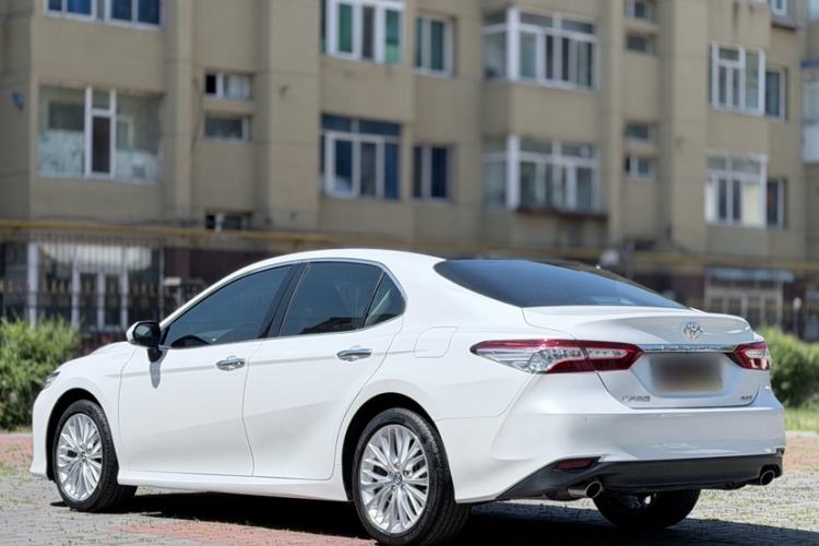 Used Toyota Camry 2019 2.5G Luxury Edition China V Standard Exterior 4