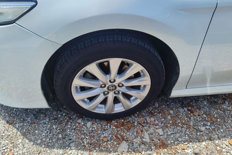 Used Toyota Camry 2019 2.0G Luxury Edition China VI Standard Exterior 4