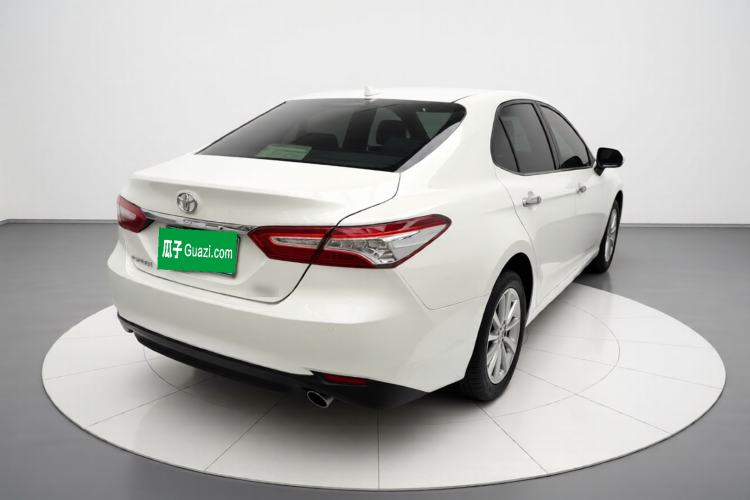Used Toyota Camry 2019 2.0G Luxury Edition China VI Standard Exterior 5