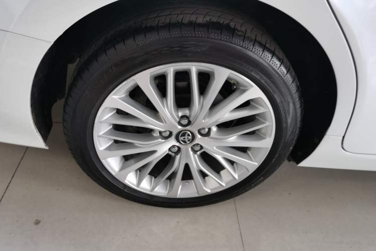 Used Toyota Camry 2019 2.5G Luxury Edition China VI Standard Exterior 5