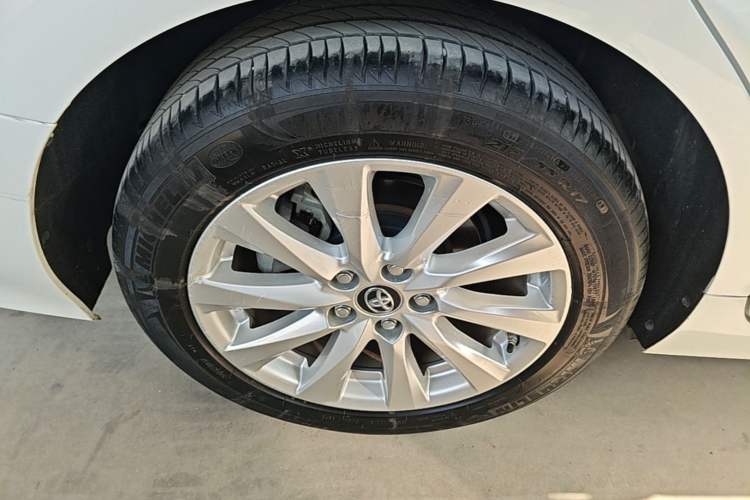 Used Toyota Camry 2019 2.0G Luxury Edition China V Standard Exterior 5