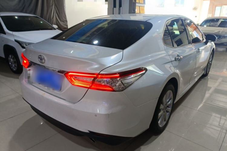 Used Toyota Camry 2019 2.0G Luxury Edition China VI Standard Exterior 5