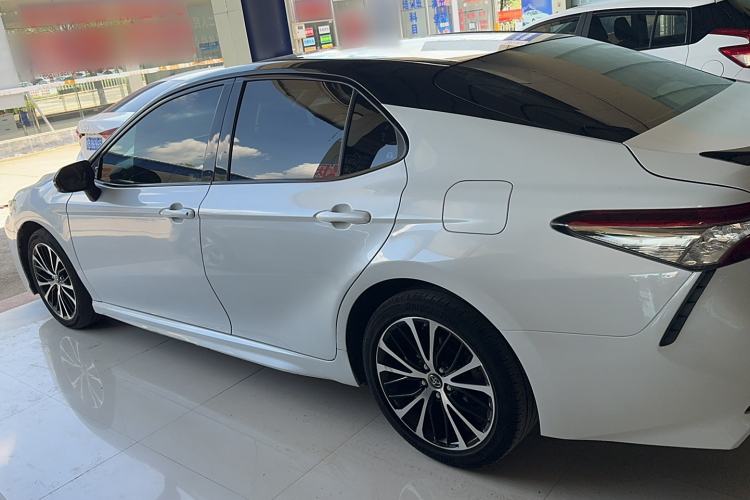 Used Toyota Camry 2019 2.0S FENGSHANG Version China VI Standard Exterior 5