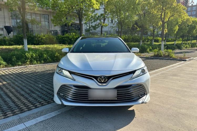 Used Toyota Camry 2019 Revised Version 2.5G Luxury Edition Exterior 6