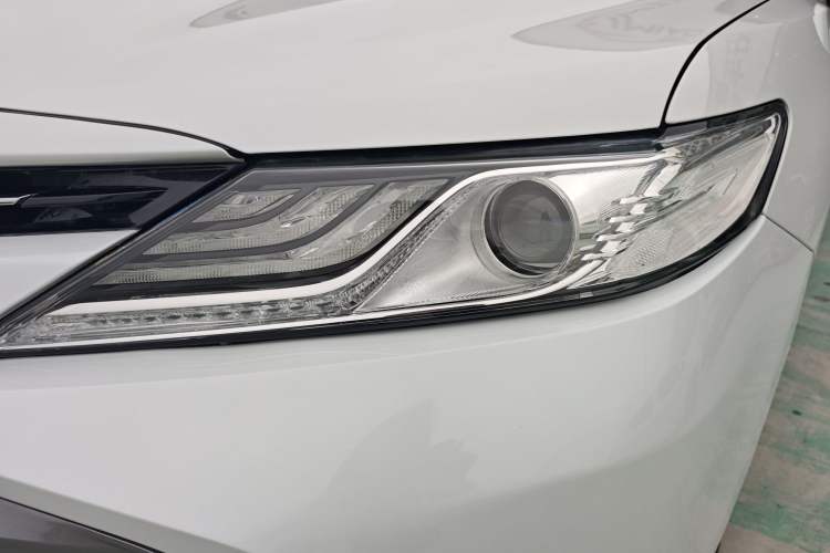 Used Toyota Camry 2019 Revised Version 2.5G Luxury Edition Exterior 6