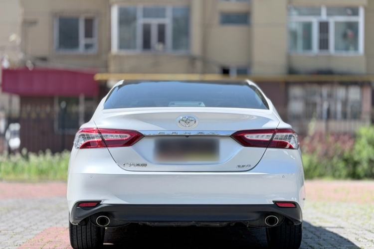 Used Toyota Camry 2019 2.5G Luxury Edition China V Standard Exterior 6