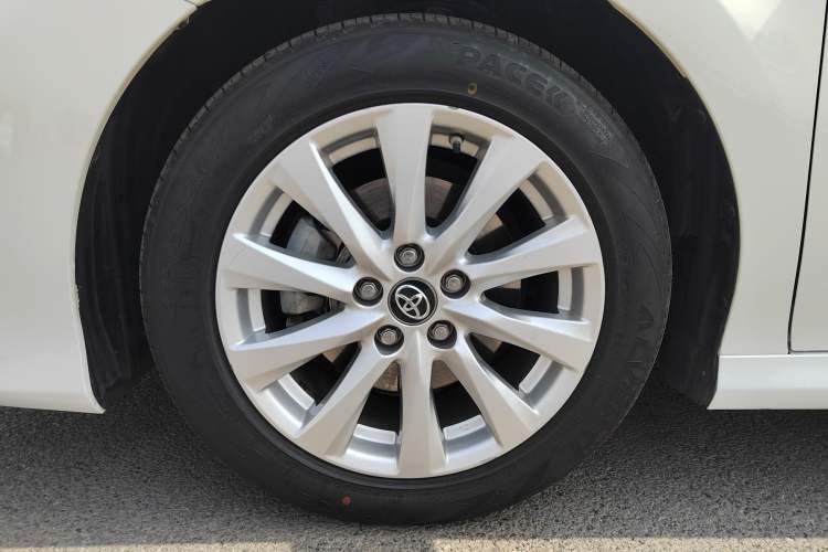 Used Toyota Camry 2019 2.0G Luxury Edition China VI Standard Exterior 6