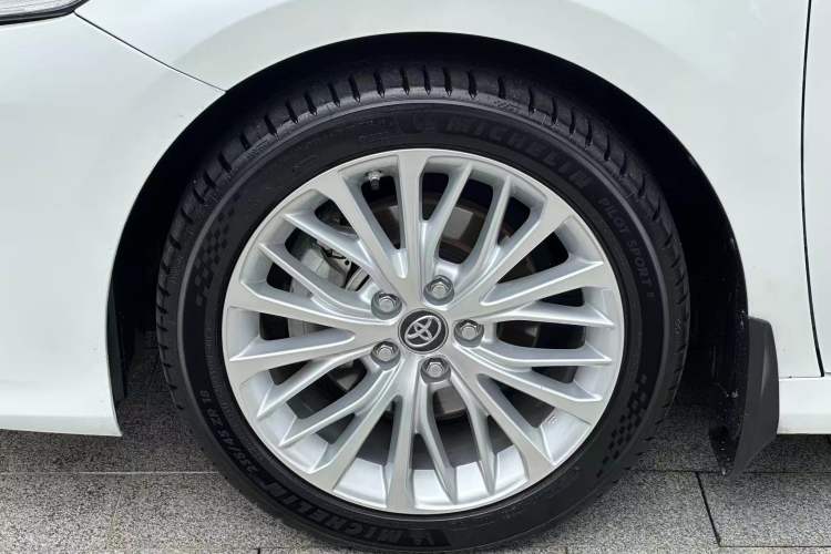Used Toyota Camry 2019 2.5G Luxury Edition China VI Standard Exterior 9