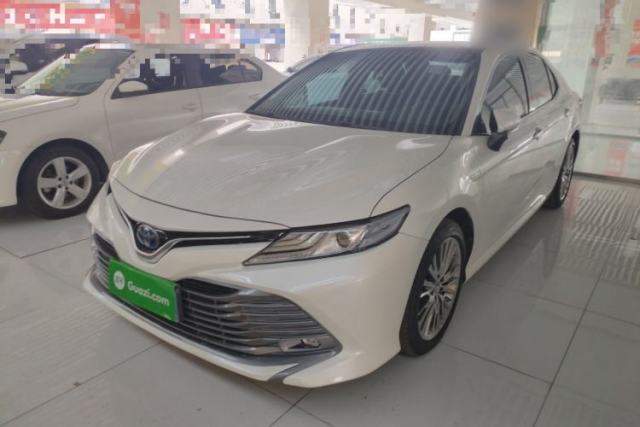 Ojetý Toyota Camry 2019 Revised Version Dual-Engine 2.5 HG Luxury Edition