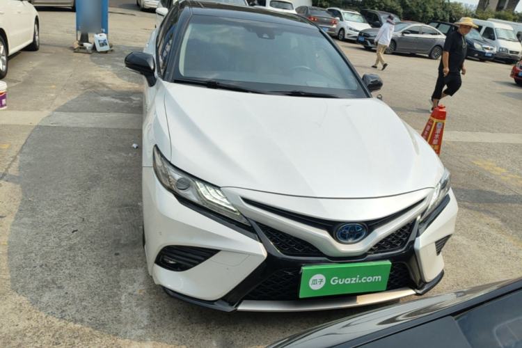 Used Toyota Camry 2019 Dual-Engine 2.5HS FENGSHANG Edition China VI Standard Front