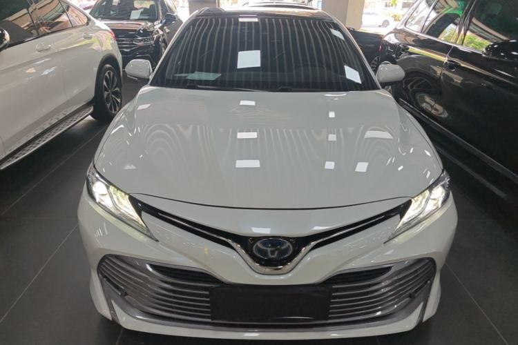 Used Toyota Camry 2019 Dual-Engine 2.5 HG Luxury Edition China VI Standard Front