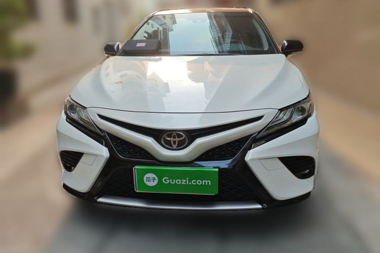 Used Toyota Camry 2019 2.5S FENGSHANG Version China VI Standard Front