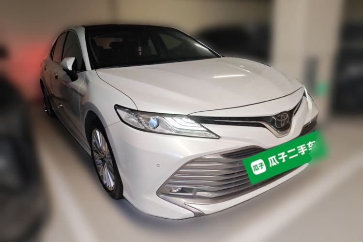 Used Toyota Camry 2019 2.5G Luxury Edition China VI Standard Front Right 45 Deg