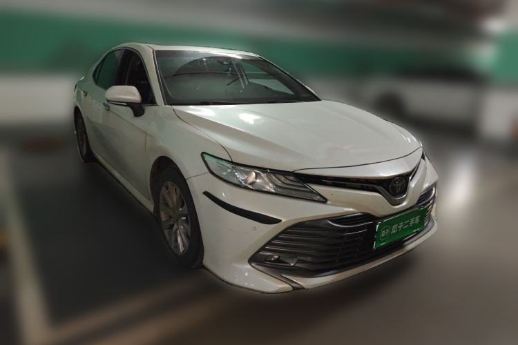 Used Toyota Camry 2019 2.0G Luxury Edition China V Standard Front Right 45 Deg