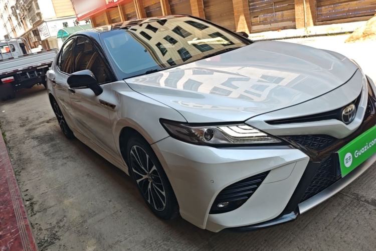 Used Toyota Camry 2019 Revised Version 2.5S Fēngshàng Edition Front Right 45 Deg