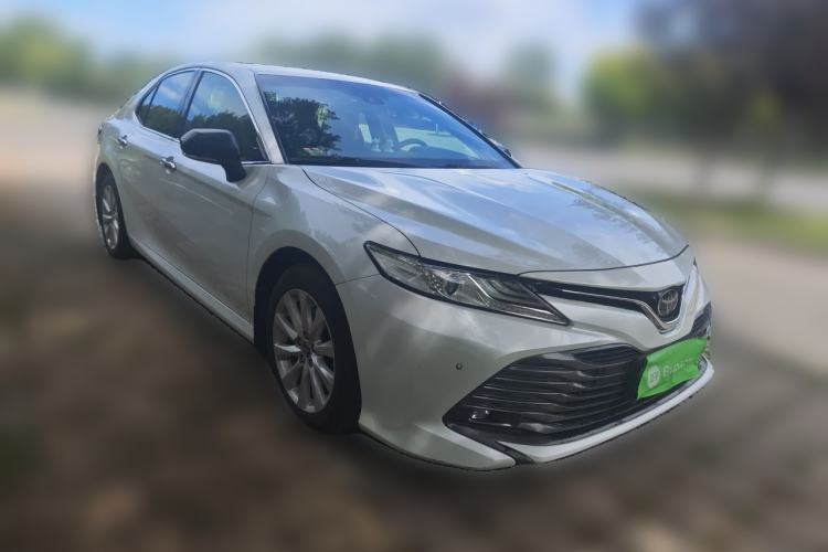Used Toyota Camry 2019 2.0G Luxury Edition China V Standard Front Right 45 Deg
