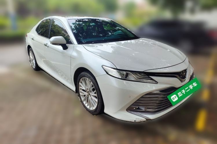 Used Toyota Camry 2019 Revised Version 2.5G Luxury Edition Front Right 45 Deg