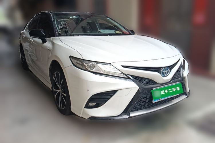 Used Toyota Camry 2019 2.5S FENGSHANG Version China VI Standard Front Right 45 Deg