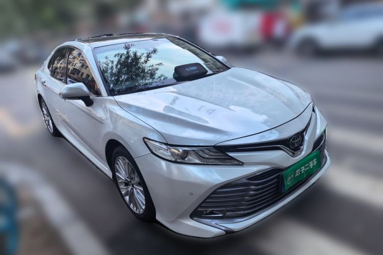 Used Toyota Camry 2019 2.5G Luxury Edition China V Standard Front Right 45 Deg