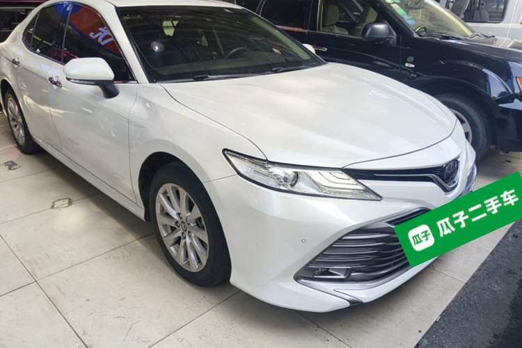 Used Toyota Camry 2019 2.0G Luxury Edition China VI Standard Front Right 45 Deg