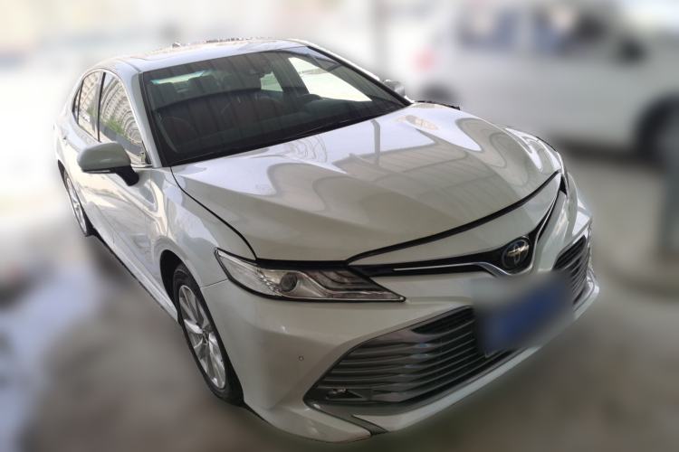 Used Toyota Camry 2019 2.0G Luxury Edition China VI Standard Front Right 45 Deg