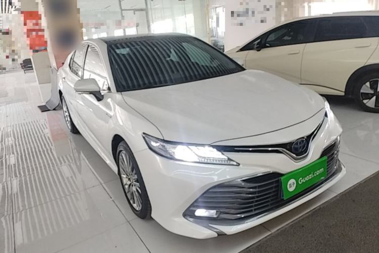 Used Toyota Camry 2019 Revised Version Dual-Engine 2.5 HG Luxury Edition Front Right 45 Deg