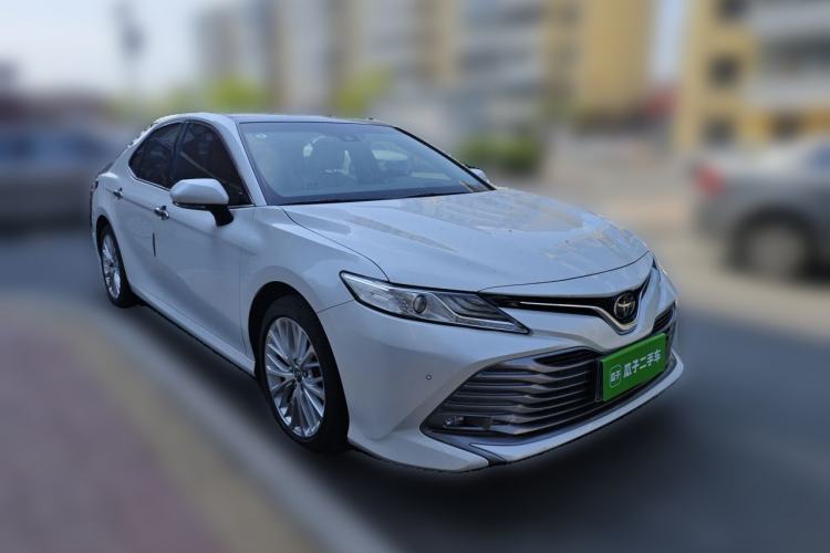 Used Toyota Camry 2019 2.5G Luxury Edition China V Standard Front Right 45 Deg
