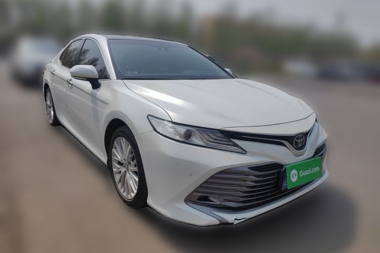 Used Toyota Camry 2019 Revised Version 2.5G Luxury Edition Front Right 45 Deg