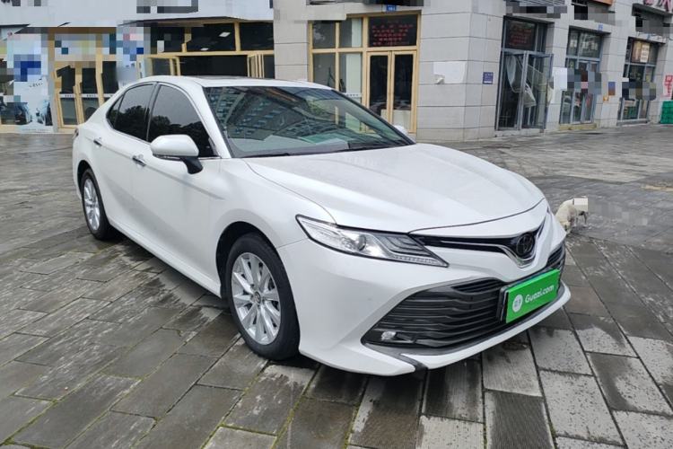 Used Toyota Camry 2019 2.0G Luxury Edition China VI Standard Front Right 45 Deg
