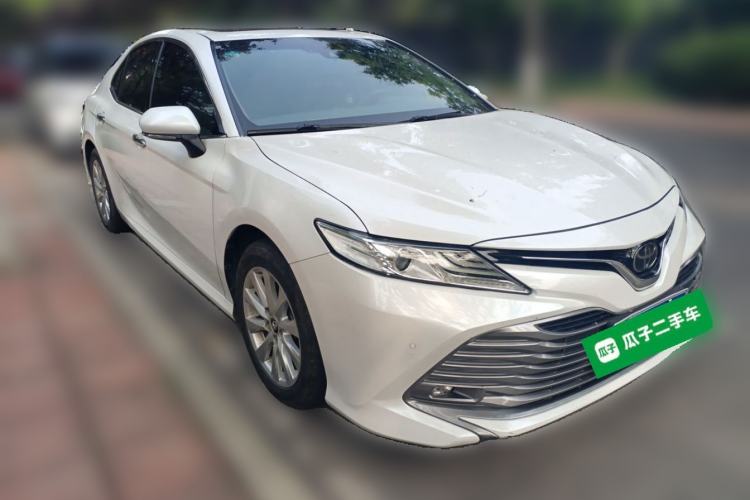 Used Toyota Camry 2019 2.0G Luxury Edition China V Standard Front Right 45 Deg