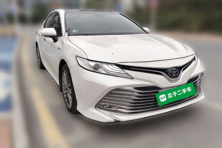 Used Toyota Camry 2019 Dual-Engine 2.5 HG Luxury Edition China VI Standard Front Right 45 Deg