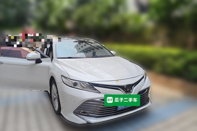 Used Toyota Camry 2019 Revised Version 2.5G Luxury Edition Front Right 45 Deg