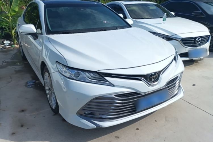 Used Toyota Camry 2019 Revised Version 2.5G Luxury Edition Front Right 45 Deg
