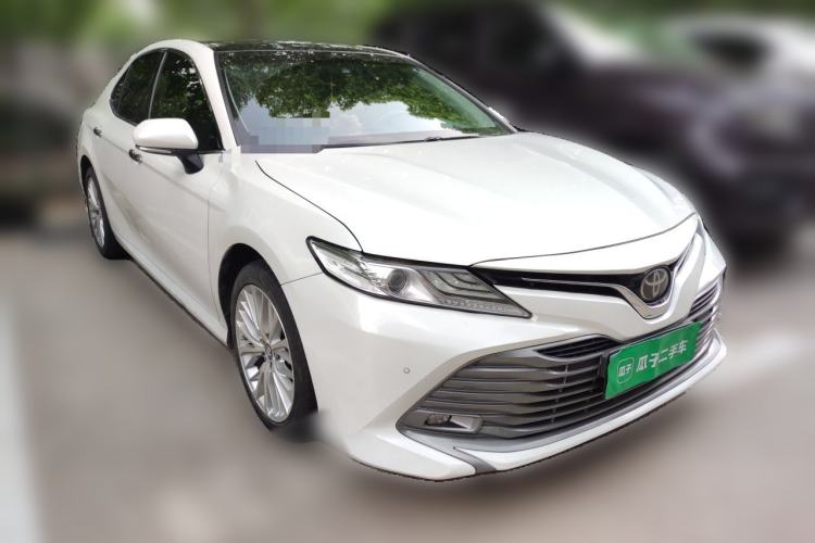 Used Toyota Camry 2019 2.5G Luxury Edition China V Standard Front Right 45 Deg
