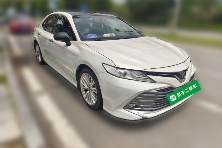 Used Toyota Camry 2019 2.5G Luxury Edition China VI Standard Front Right 45 Deg