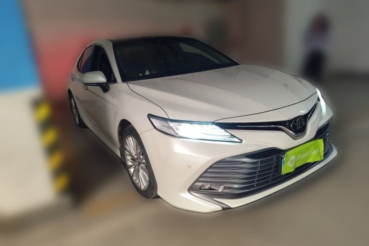 Used Toyota Camry 2019 2.5G Luxury Edition China V Standard Front Right 45 Deg