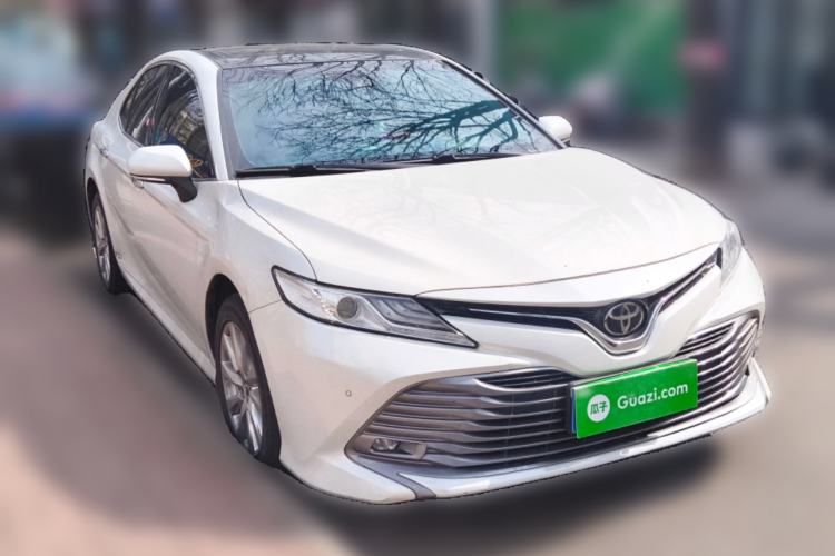 Used Toyota Camry 2019 2.0G Luxury Edition China VI Standard Front Right 45 Deg