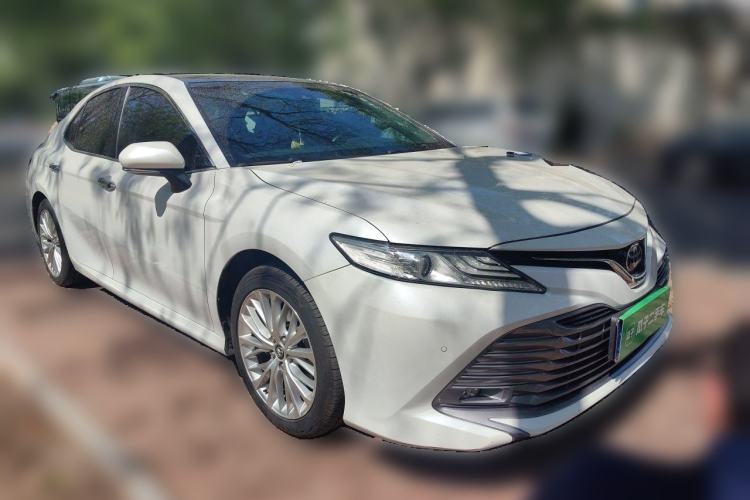 Used Toyota Camry 2019 2.5G Luxury Edition China VI Standard Front Right 45 Deg