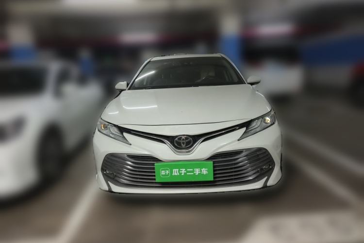 Used Toyota Camry 2019 Revised Version 2.0G Luxury Edition Front