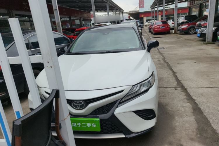 Used Toyota Camry 2019 2.0S FENGSHANG Version China VI Standard Front